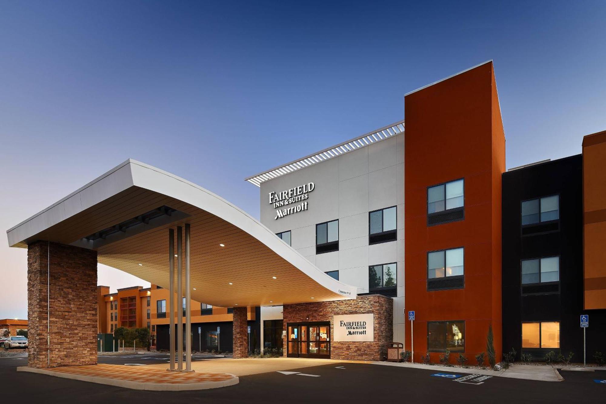 Fairfield Inn & Suites By Marriott Fresno Yosemite International Airport Kültér fotó